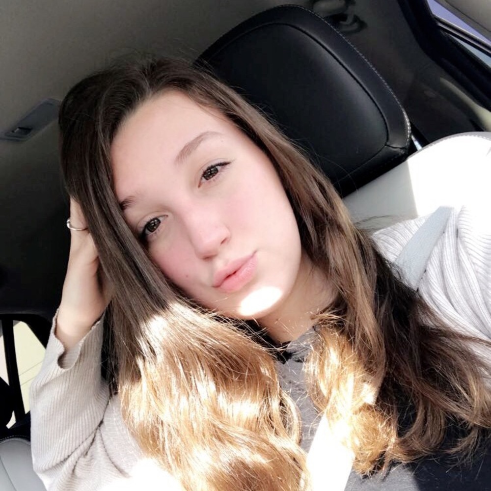 Meet your Posher, Gabrielle